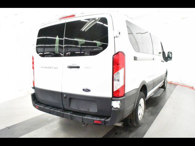 2022 Ford Transit XLT