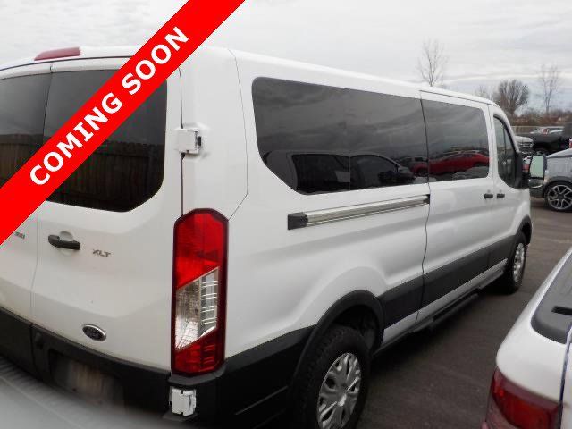 2022 Ford Transit XLT