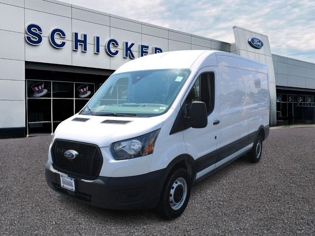 2022 Ford Transit Base