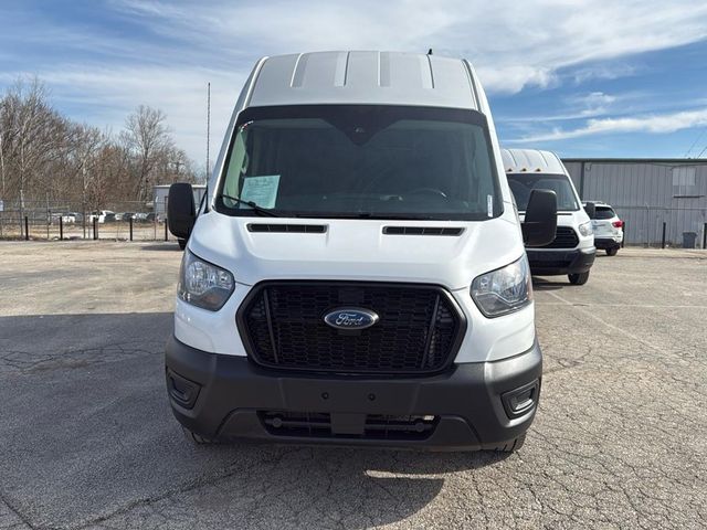 2022 Ford Transit Base