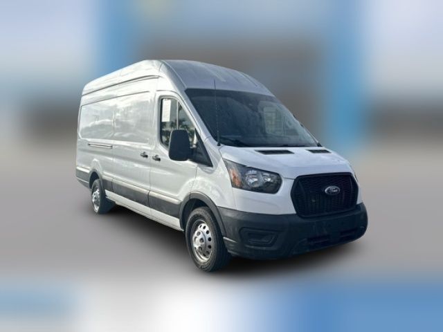 2022 Ford Transit Base