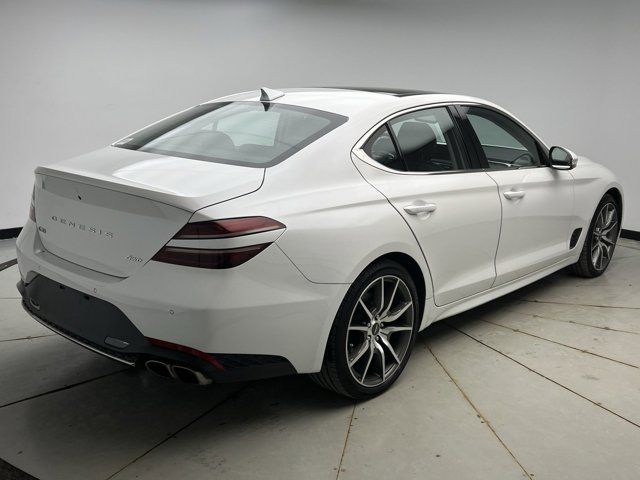 2022 Genesis G70 2.0T