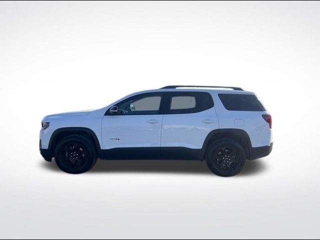 2022 GMC Acadia AT4