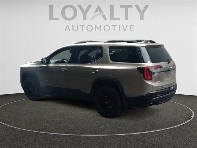 2022 GMC Acadia AT4