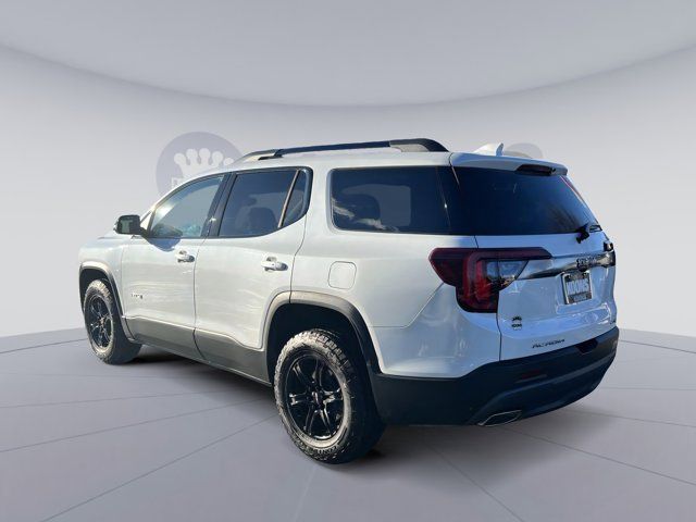 2022 GMC Acadia AT4