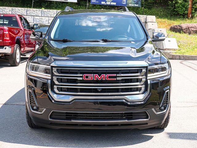 2022 GMC Acadia AT4