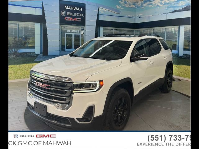 2022 GMC Acadia AT4