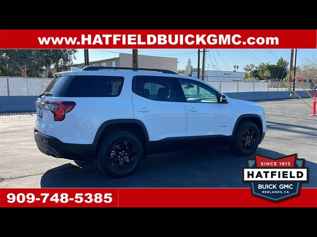 2022 GMC Acadia AT4