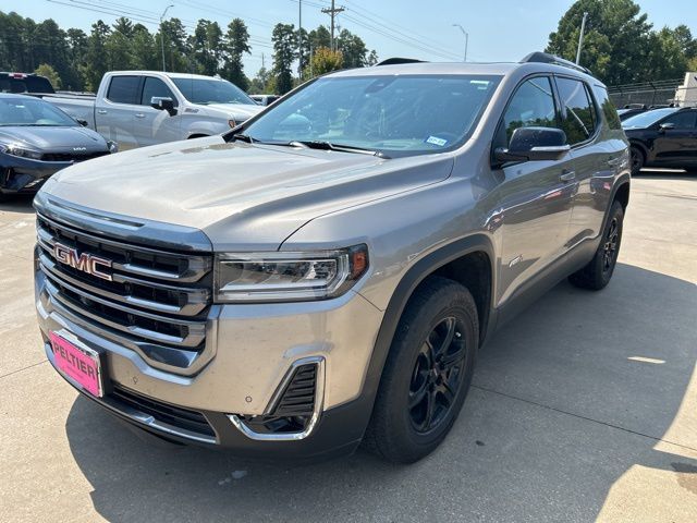 2022 GMC Acadia AT4