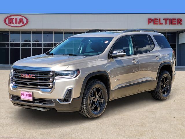 2022 GMC Acadia AT4