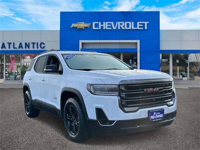 2022 GMC Acadia AT4