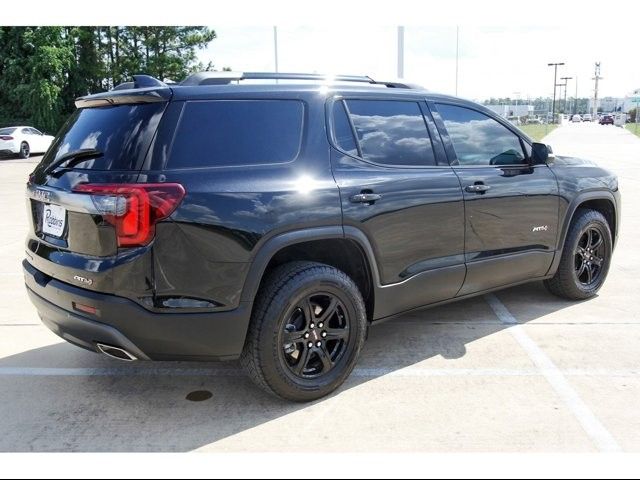 2022 GMC Acadia AT4