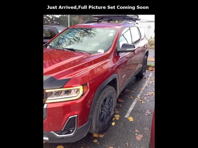 2022 GMC Acadia AT4