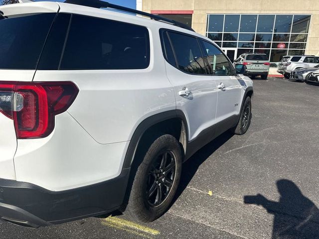 2022 GMC Acadia AT4