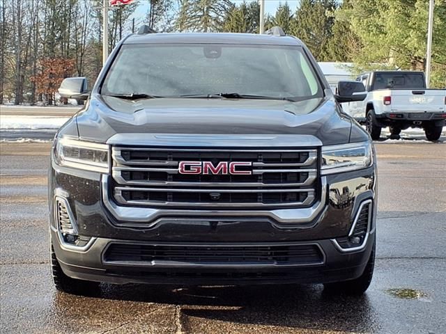 2022 GMC Acadia AT4