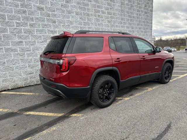 2022 GMC Acadia AT4