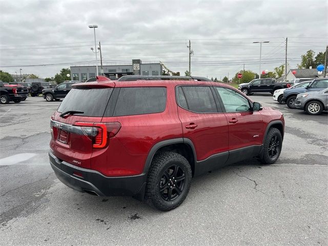 2022 GMC Acadia AT4