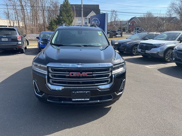2022 GMC Acadia AT4