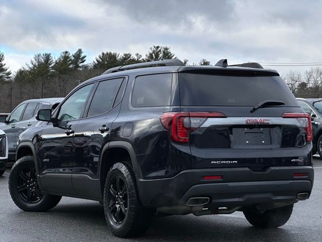 2022 GMC Acadia AT4