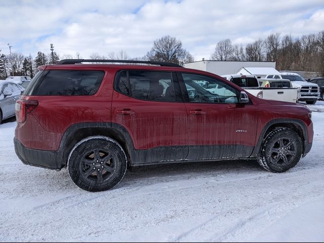 2022 GMC Acadia AT4