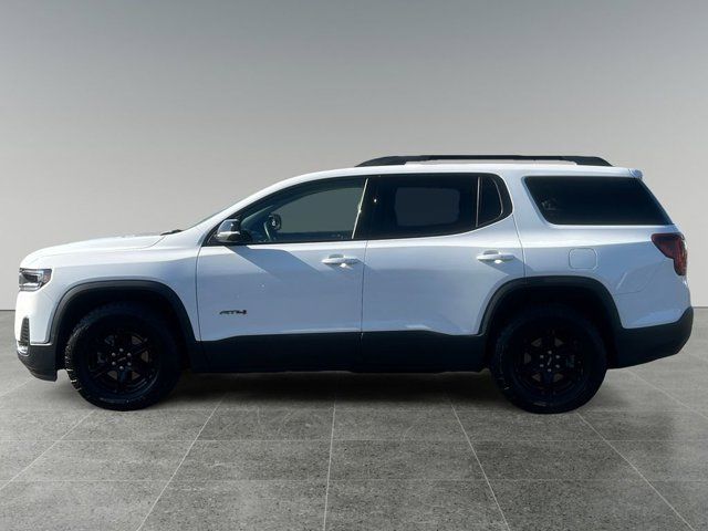 2022 GMC Acadia AT4