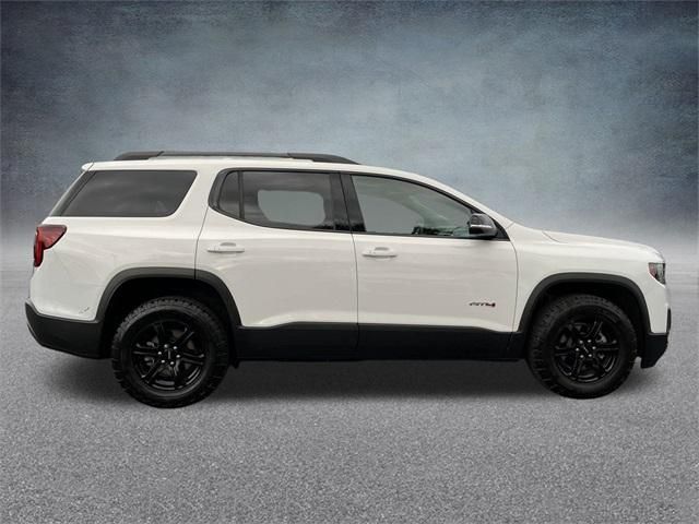 2022 GMC Acadia AT4