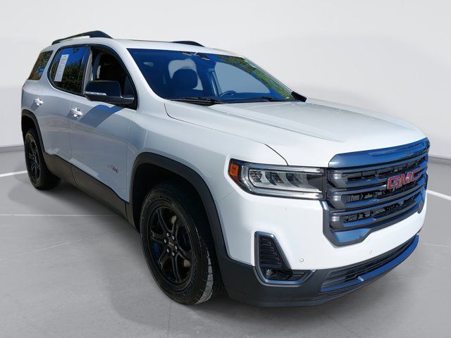 2022 GMC Acadia AT4