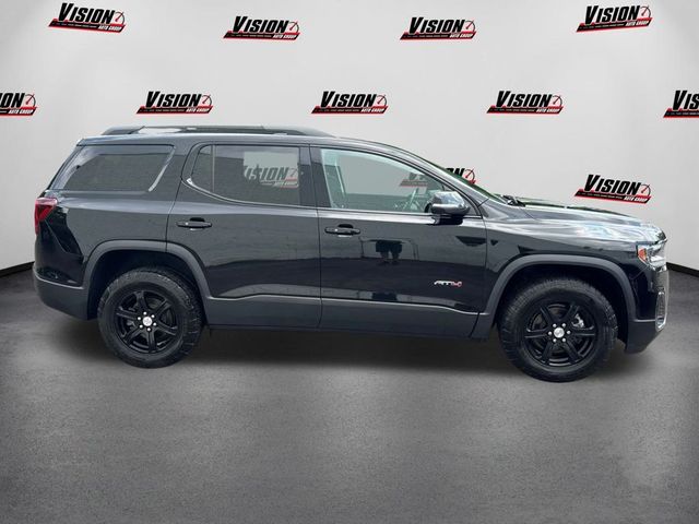 2022 GMC Acadia AT4