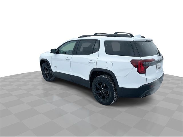 2022 GMC Acadia AT4