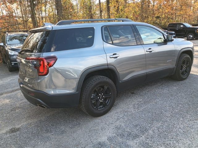 2022 GMC Acadia AT4