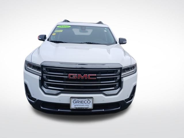 2022 GMC Acadia AT4