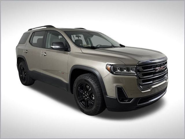 2022 GMC Acadia AT4