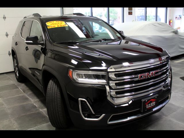 2022 GMC Acadia SLT