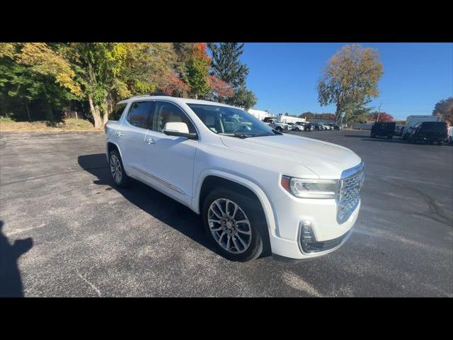 2022 GMC Acadia Denali