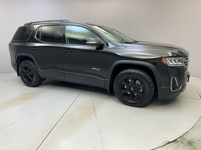 2022 GMC Acadia AT4