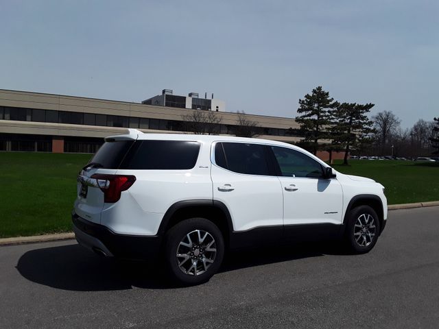 2022 GMC Acadia SLE