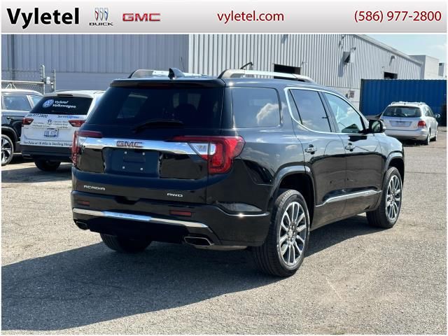 2022 GMC Acadia Denali