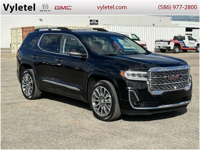 2022 GMC Acadia Denali