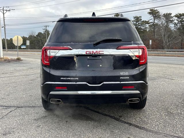 2022 GMC Acadia Denali