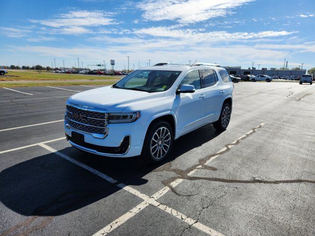 2022 GMC Acadia Denali