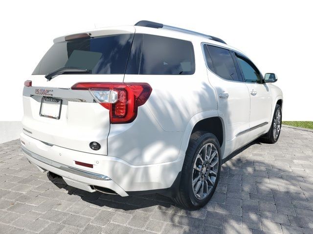 2022 GMC Acadia Denali