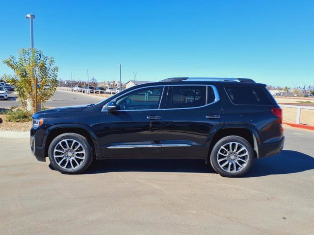 2022 GMC Acadia Denali