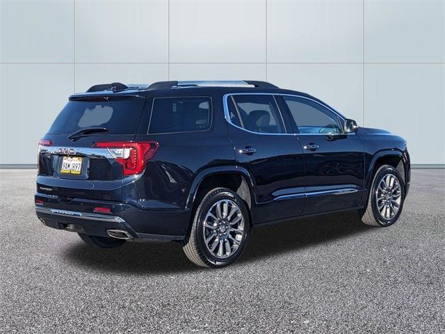 2022 GMC Acadia Denali