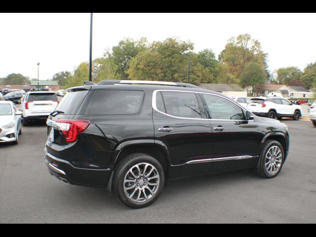 2022 GMC Acadia Denali