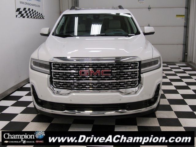 2022 GMC Acadia Denali