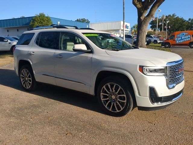 2022 GMC Acadia Denali