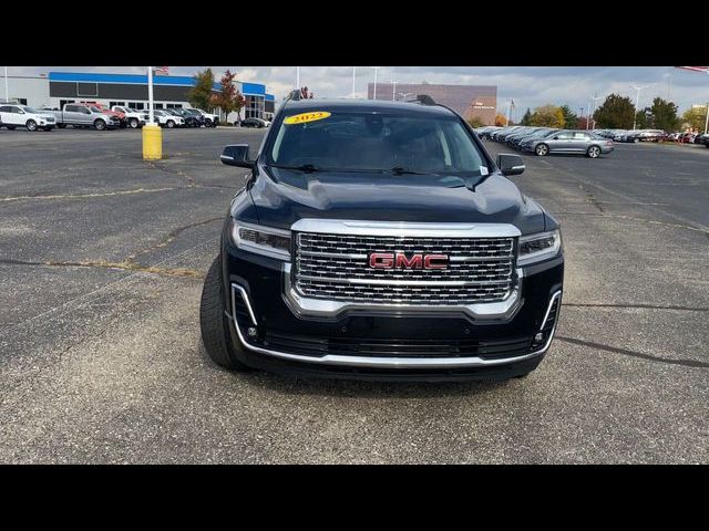 2022 GMC Acadia Denali