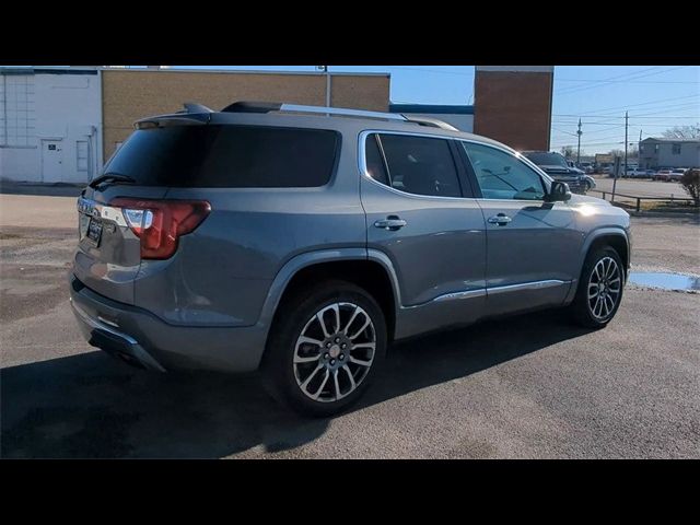 2022 GMC Acadia Denali