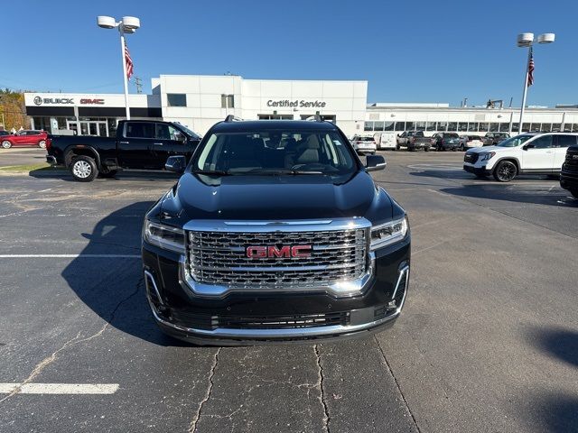 2022 GMC Acadia Denali