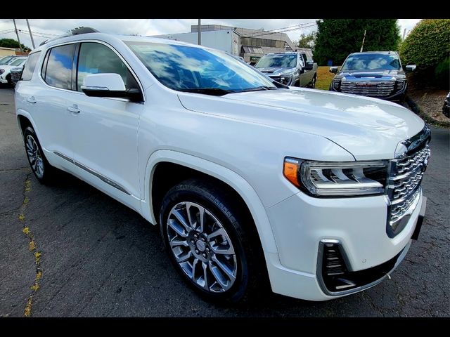 2022 GMC Acadia Denali